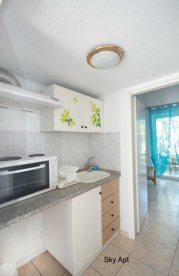 Aello Sea-Seafront Apartments Skála Foúrkas المظهر الخارجي الصورة