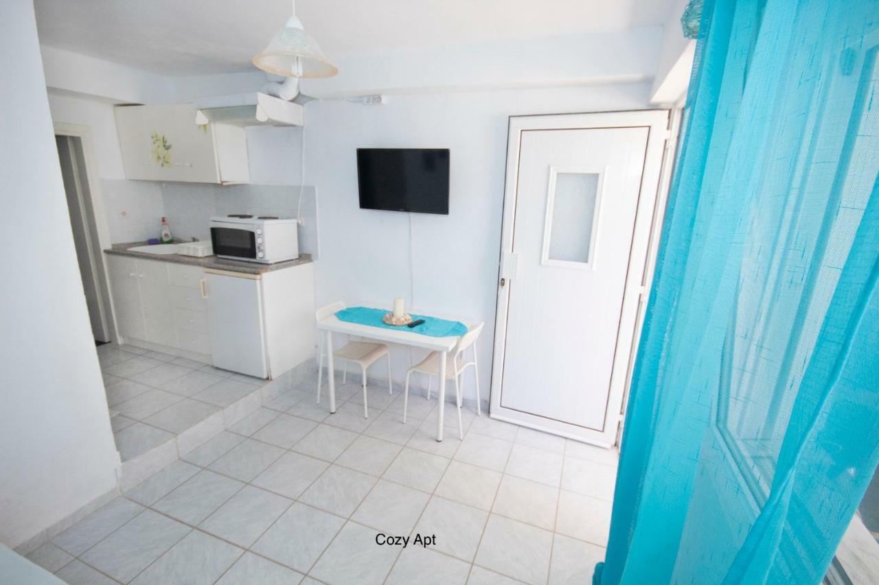 Aello Sea-Seafront Apartments Skála Foúrkas المظهر الخارجي الصورة